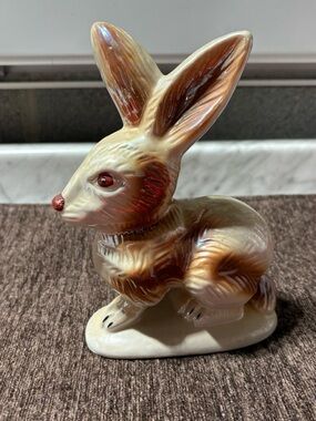 Ceramic lusterrware  Bunny Figurine in Cream and Brown - Unbranded